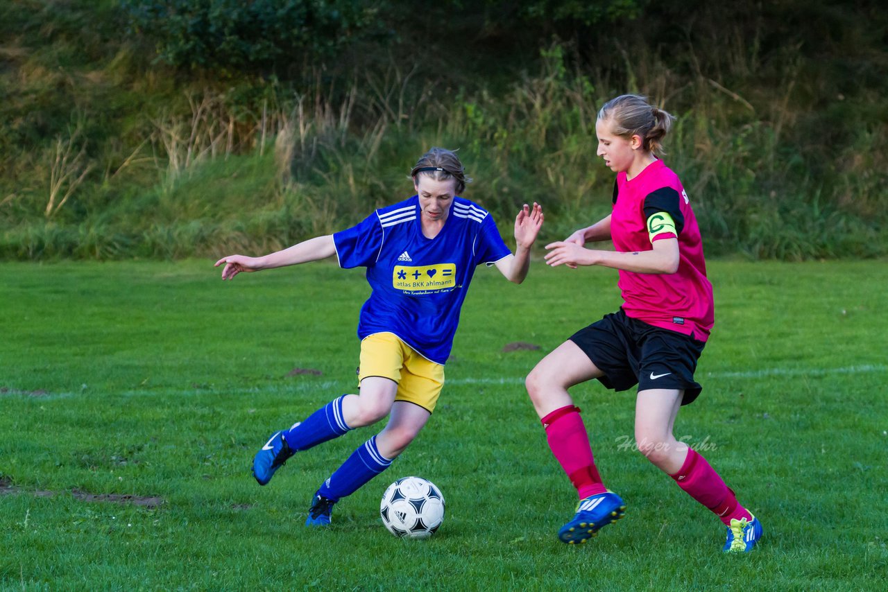 Bild 121 - B-Juniorinnen TSV Gnutz o.W. - SV Wahlstedt : Ergebnis: 1:1